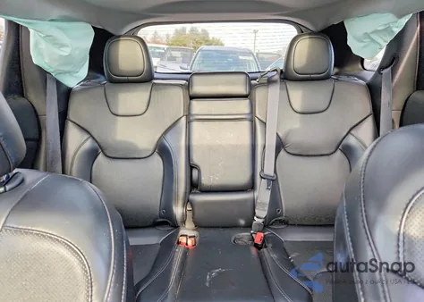 2019 Jeep Cherokee Limited z USA, uszkodzony, nr VIN 1C4PJMDN2KD320165